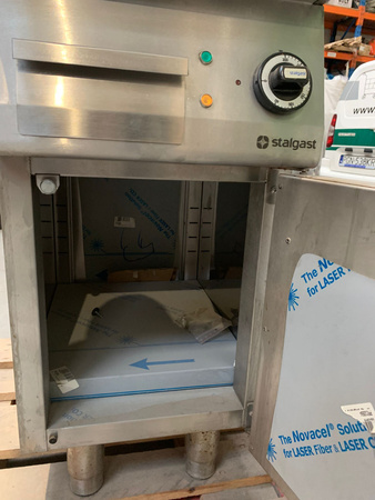 płyta grillowa elektryczna, ryflowana, 4 kW, Stalgast 973020