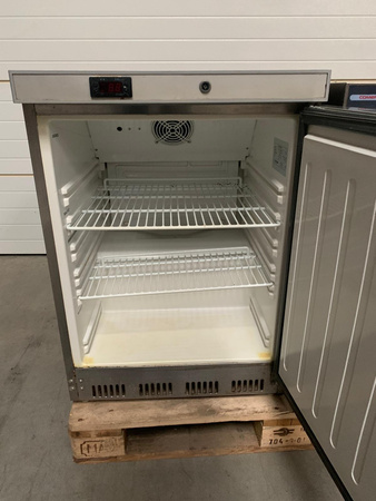 Szafa chłodnicza Stalgast 880175, pojemnosc 130l